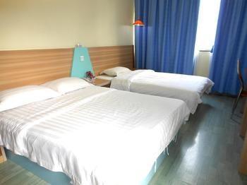 Wain Fast Chain Hotel Гуанчжоу Екстер'єр фото